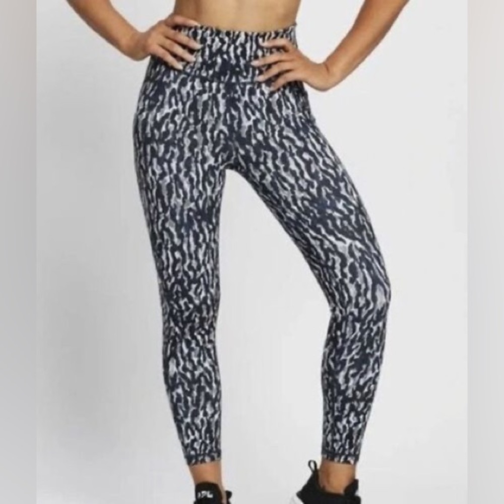 Sweaty Betty Super Sculpt 7/8 Leggings